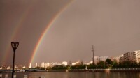 5月13日傍晚 大雨過後伊通河旁出現雙彩虹