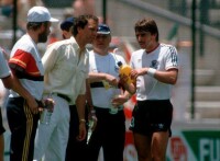 弗朗茨·貝肯鮑爾率隊參加1986年世界盃