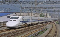 700T的原型車，新幹線700系列車