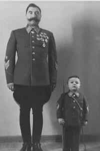布瓊尼元帥和他小兒子