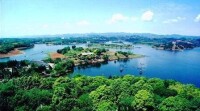 龍泉湖自然風景照片