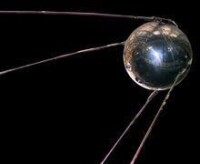 1957年蘇聯發射第一顆人造衛星斯普特尼克1號（複製品）