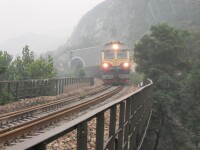 DF4D運行在京原鐵路上（攝於浮圖峪大橋）