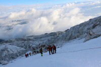 哈巴雪山