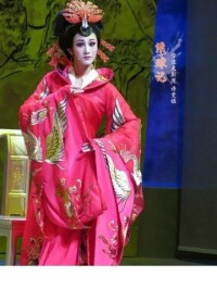 徐曉飛在《繡球記》中飾演的王寶釧