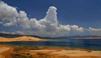 青海湖沙島