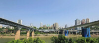 嘉陵江大橋（左）與渝澳大橋（右）