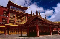 噶丹松贊林寺