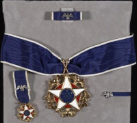 獲頒美國總統自由勳章