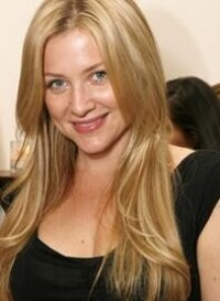 Jessica Capshaw