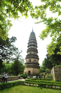 靈岩寺