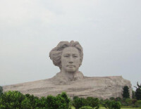 毛澤東雕像
