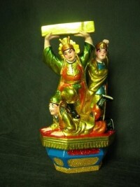 鄭勝存作品:龍檔(局部—檔鑲人物雕刻)