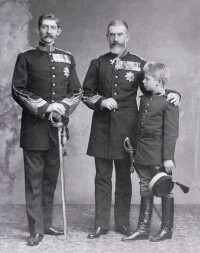 卡羅爾一世與侄子和侄孫