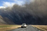 艾雅法拉火山釋放的火山灰