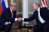 特朗普與俄羅斯總統普京首次會晤