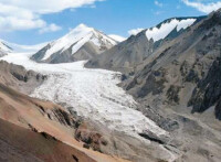 祁連山最大的山谷冰川-老虎溝12號冰川