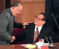 馬文瑞（左）與江澤民同志