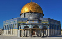 該圖為金頂清真寺，位於耶路撒冷