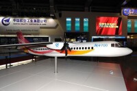 新舟700概念樣品飛機
