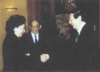 朱鎔基總理接見楊雪蘭2001年