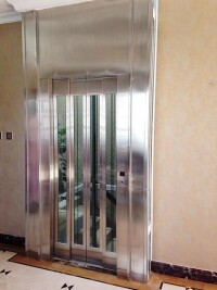 電梯4