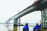 漢宜鐵路天門段沉湖漢江特大橋