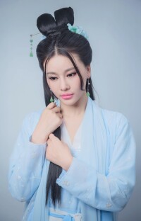 李思照片8