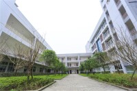 重慶工程學院
