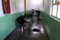 2015年6月初底雅鄉機關婦女到鄉小學義務打掃校園