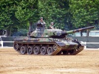 AMX-13輕型坦克
