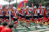 壯族歌圩中的美女舞蹈