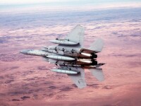 F-15掛載AIM-7空空導彈