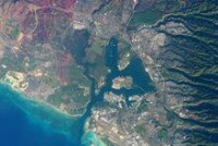 夏威夷珍珠港（衛星圖片）