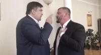 薩卡什維利(左)與阿瓦科夫爆發爭吵