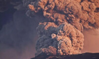 冰島的艾雅法拉火山噴發情景