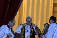 豪爾赫·馬里奧·貝爾奧利奧當選新任教皇