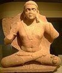 北方邦秣菟羅公元2世紀彌勒菩薩像，現藏於巴黎吉美博物館 