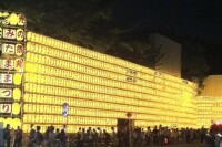 14年7月靖國神社夏日大祭奠遊人如織