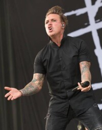 Jacoby Shaddix