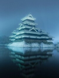 松本城雪景