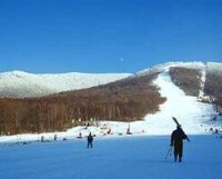 松花湖滑雪場