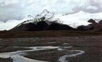 長江西源發源地格拉丹東雪山