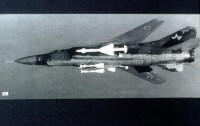 美國海軍拍攝的米格-23M掛載R-23和R-60導彈
