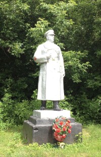 伏羅希洛夫雕像