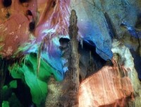 崆山白雲洞“地下熔岩博物館”