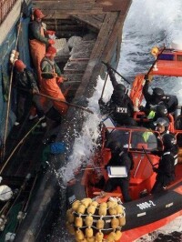 中國漁民與韓國海警發生衝突
