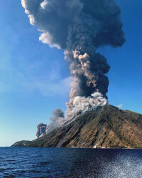 活火山