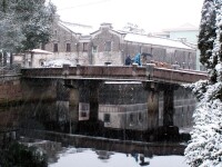 杭州駱駝橋陰面雪景