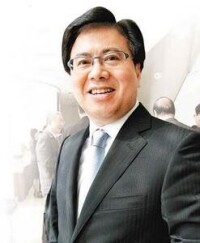 香港藝術發展局主席王英偉